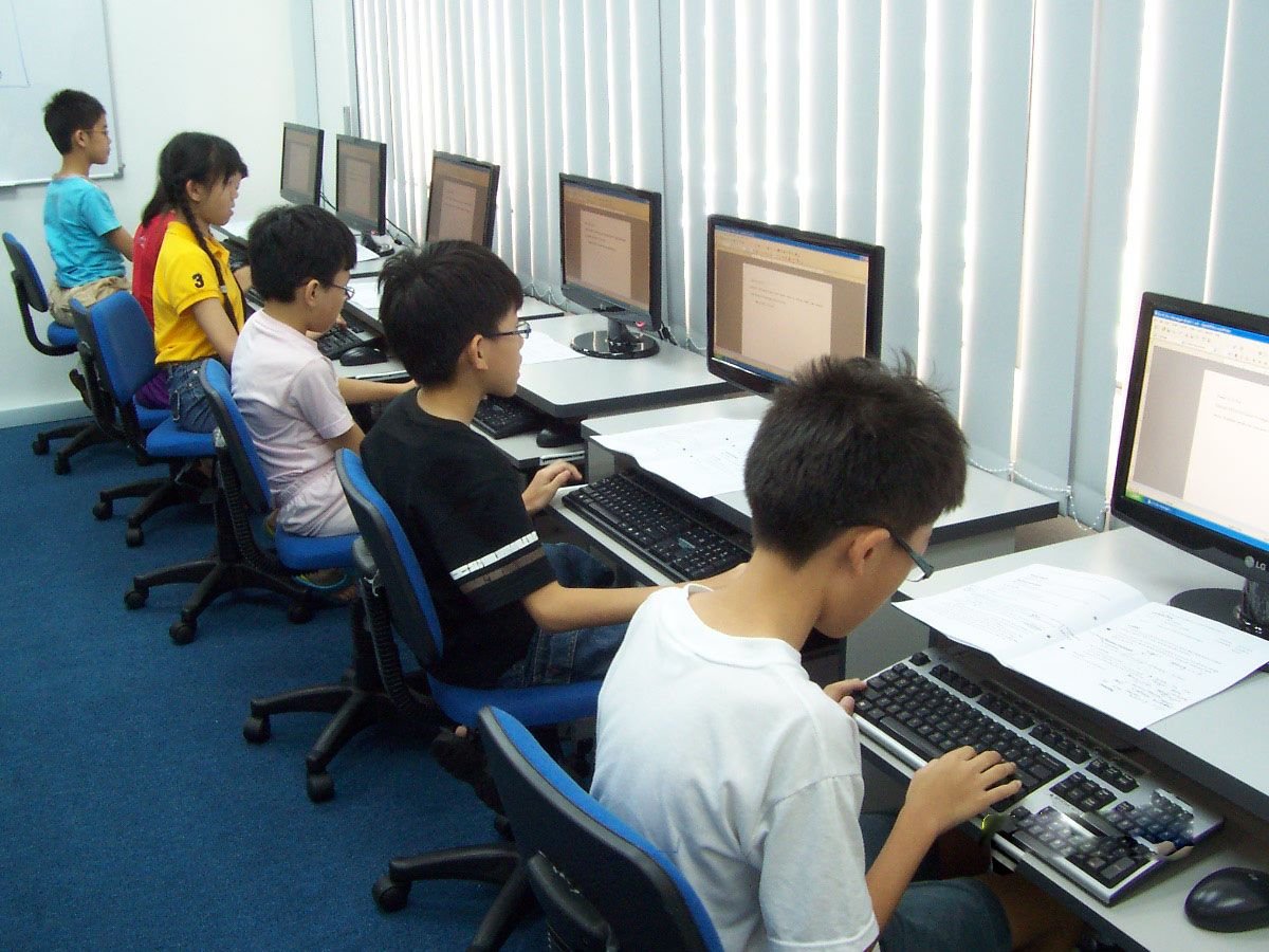 ADHT (Advanced Diploma in Hardware Technology)