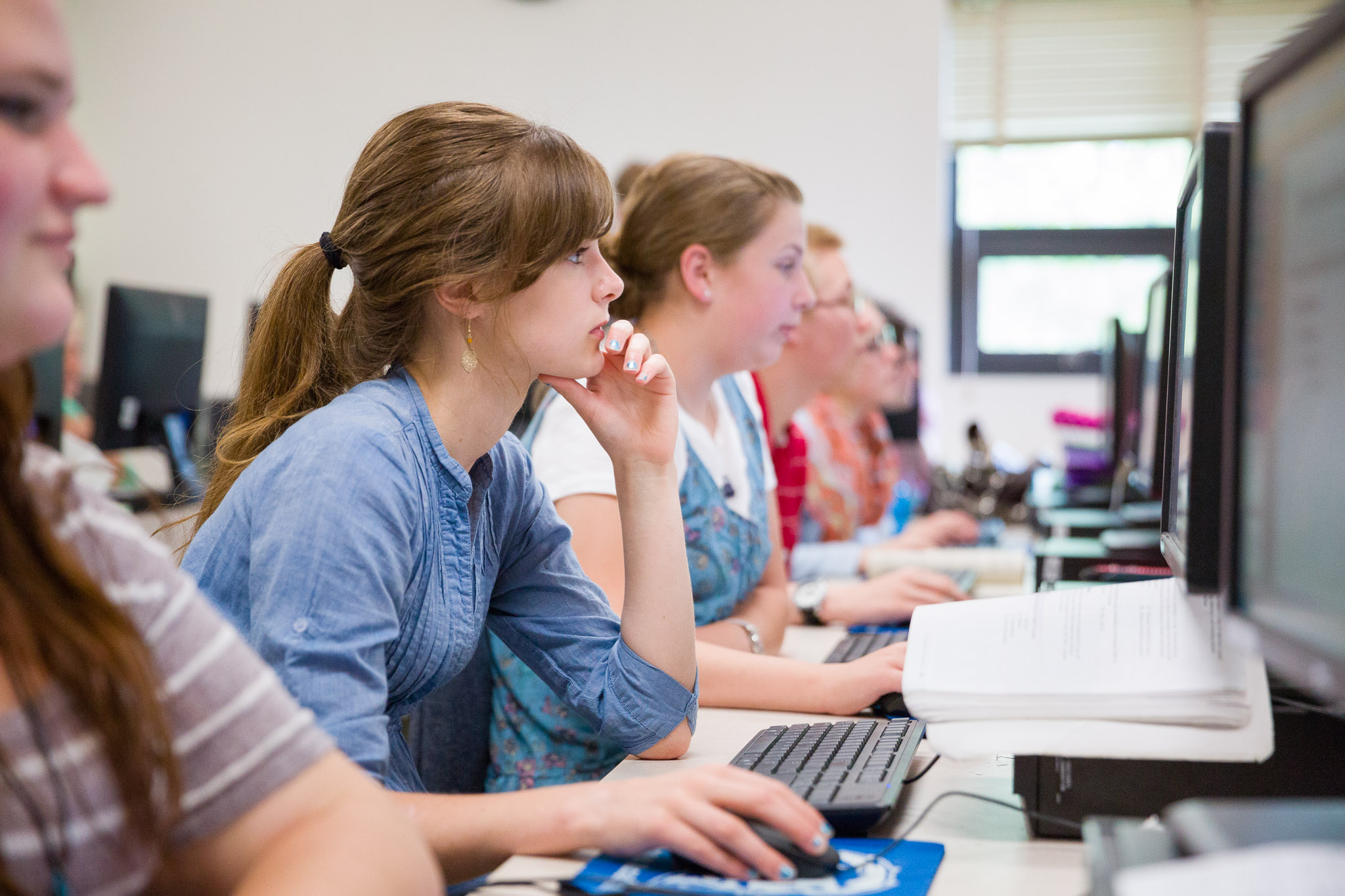 DHT (Diploma in Hardware Technology)